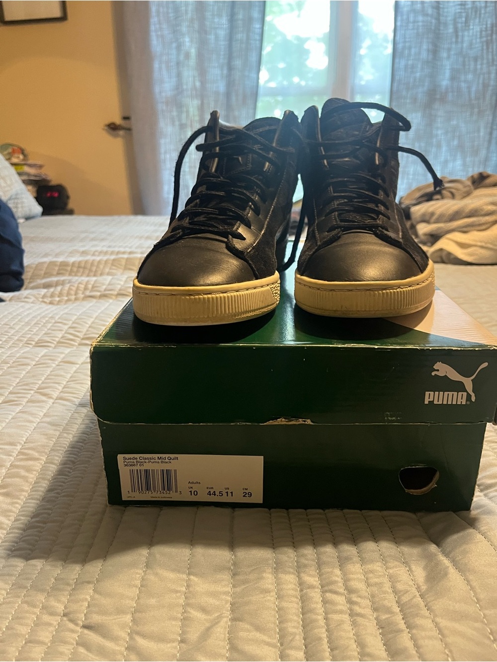 Men’s Puma Black High-Top Sneakers with White Sole. Size 11